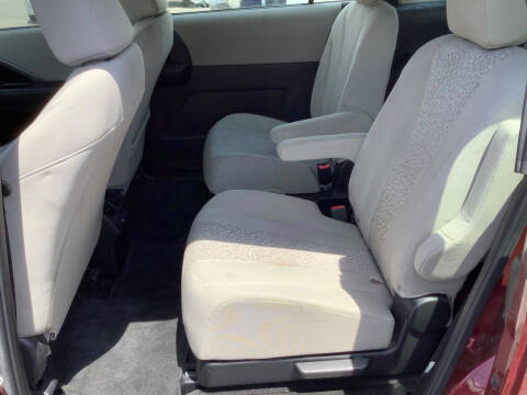 2012 Mazda MAZDA5 Sport
