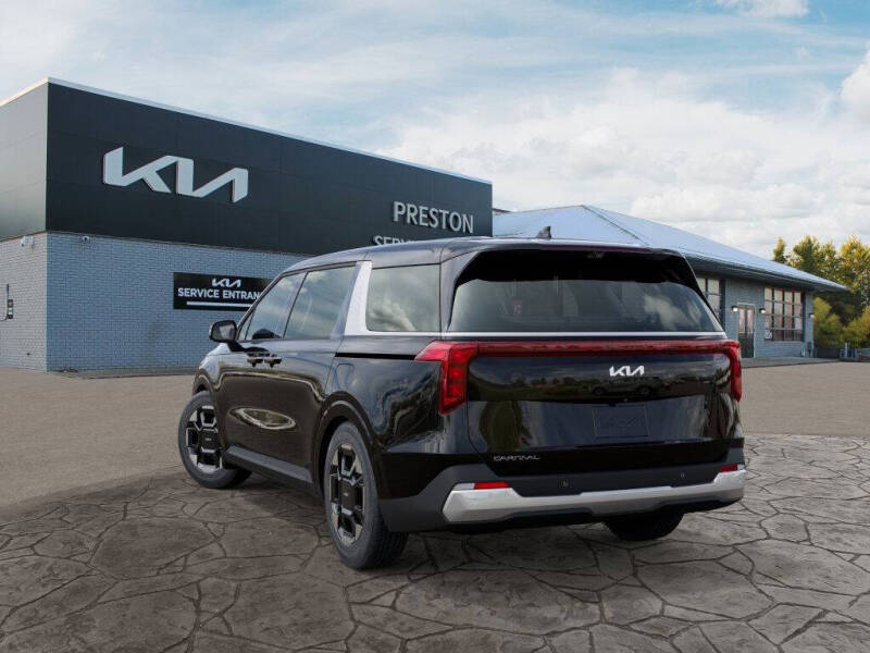 2026 Kia Carnival EX