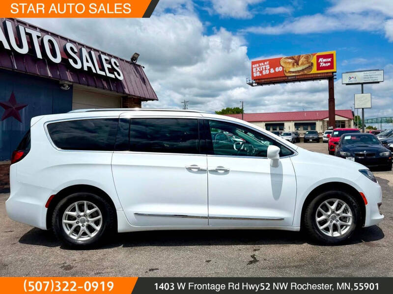 2020 Chrysler Pacifica Touring L