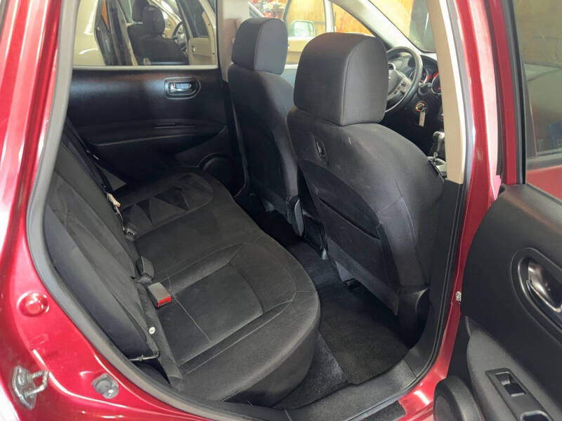 2010 Nissan Rogue S Krom