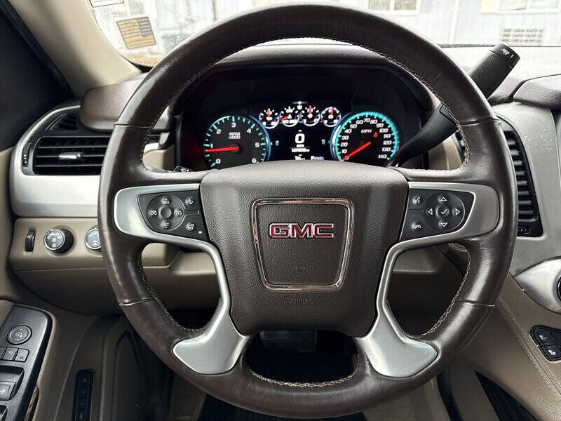 2017 GMC Yukon XL SLT