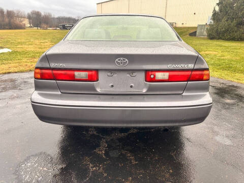 1999 Toyota Camry LE