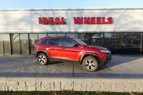 2017 Jeep Cherokee for sale at Ideal Wheels in Sioux City IA