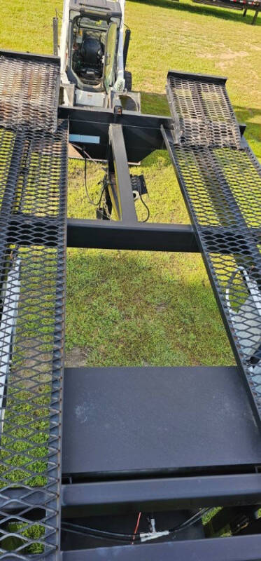 2019 Kaufman EZ4