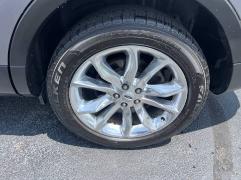 2013 Ford Explorer XLT