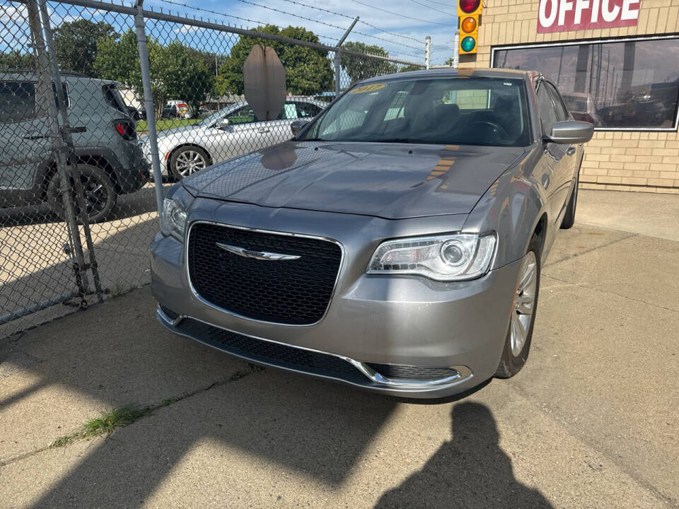 2017 Chrysler 300 for sale at Matthew's Stop & Look Auto Sales in Detroit, MI