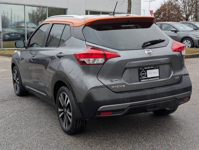 2019 Nissan Kicks SR