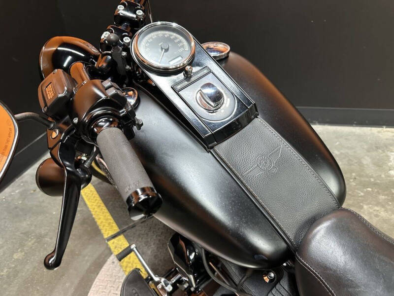 2017 Harley-Davidson FLSTFBS - Fat Boy S