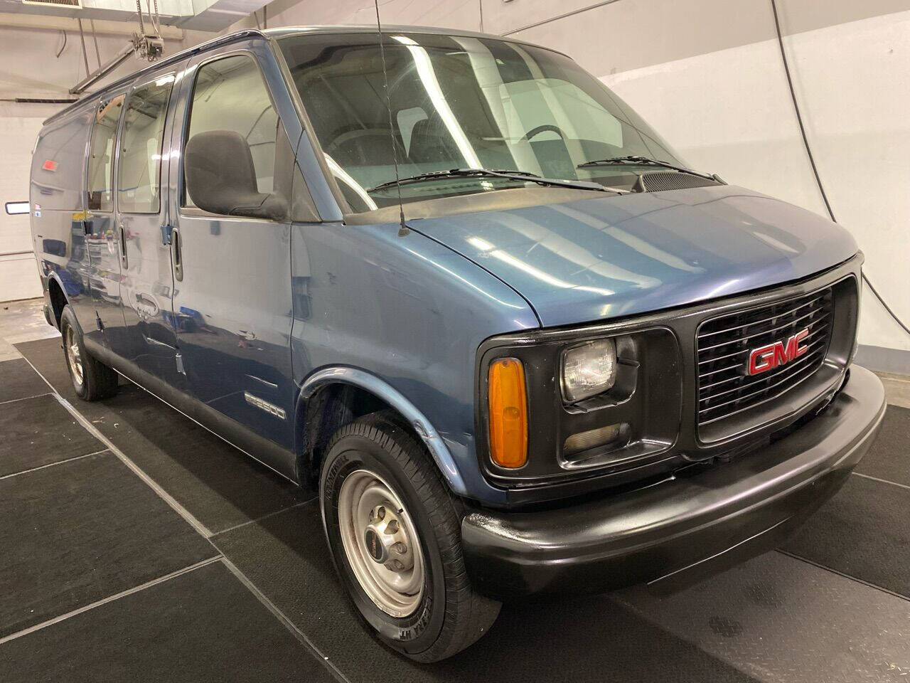 1999 gmc vans