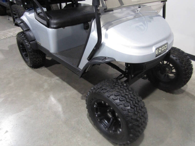 2020 E-Z-GO TXT Electric golf cart