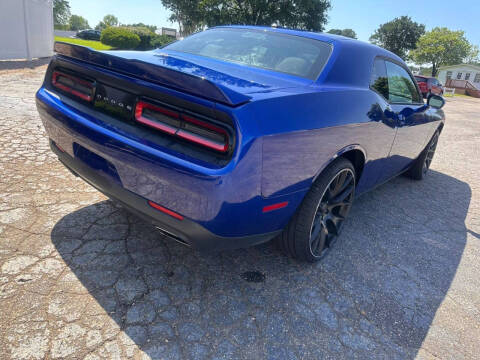2020 Dodge Challenger SXT