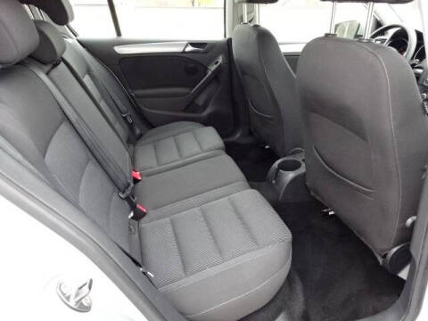 2010 Volkswagen Golf 2.5L PZEV