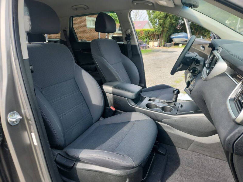 2018 Kia Sorento LX