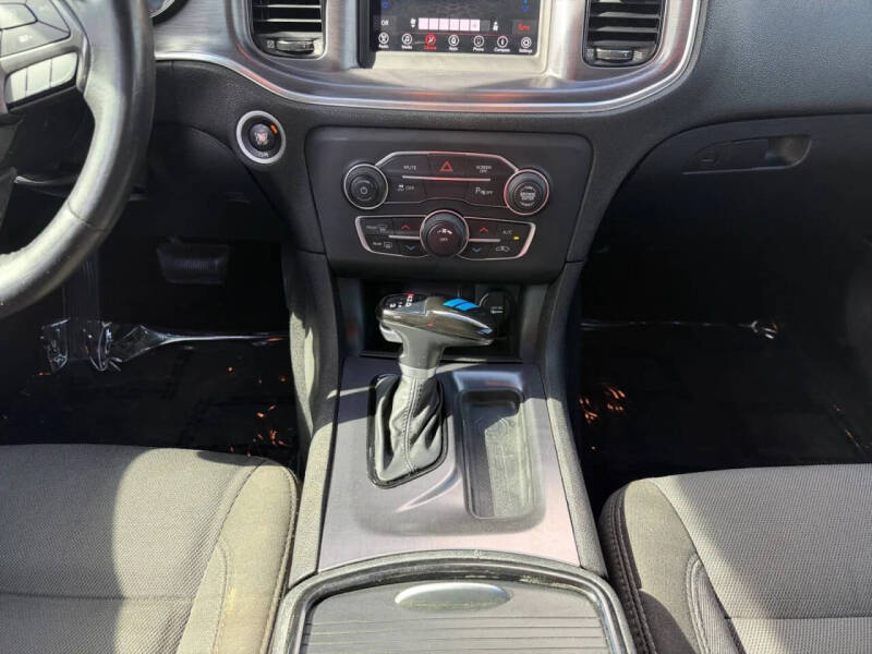 2018 Dodge Charger SXT