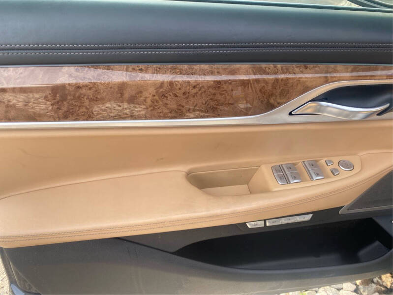 2018 BMW 7 Series 740i xDrive