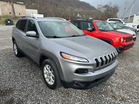 2016 Jeep Cherokee for sale at SAVORS AUTO CONNECTION LLC in East Liverpool OH