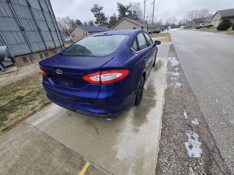 2013 Ford Fusion S