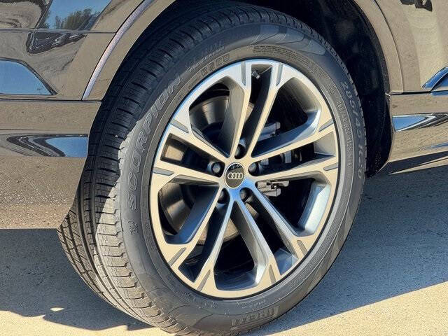 2026 Audi Q7 quattro Premium 45 TFSI