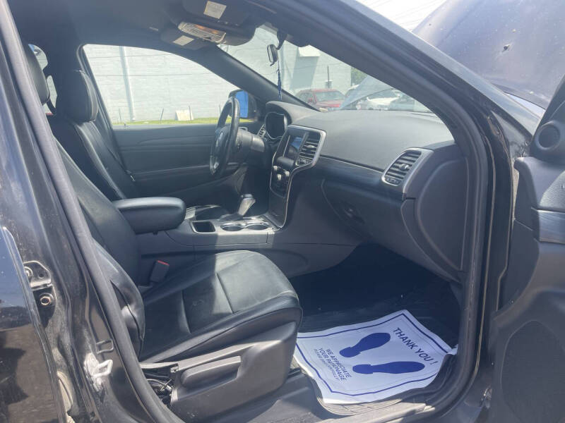 2021 Jeep Grand Cherokee Laredo E