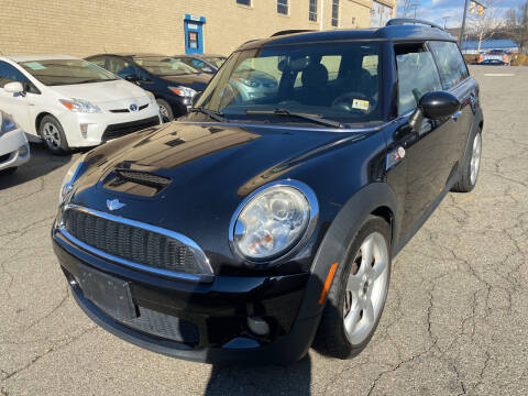 2010 MINI Cooper Clubman for sale at Alexandria Auto Sales in Alexandria VA