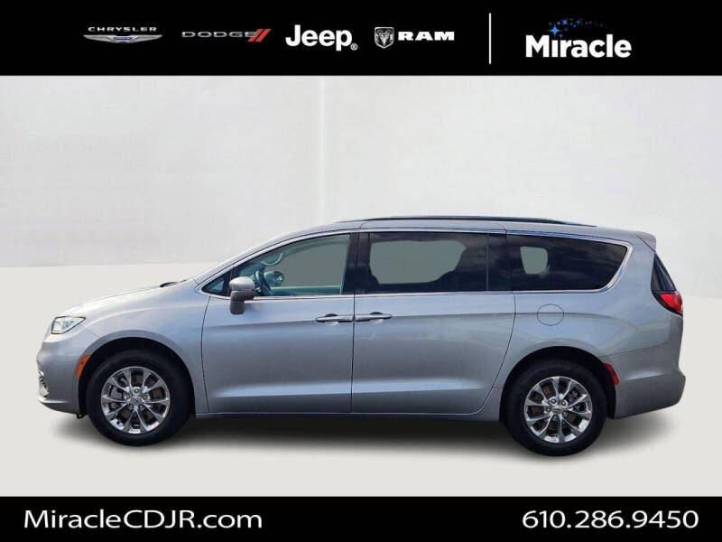 2021 Chrysler Pacifica Touring L