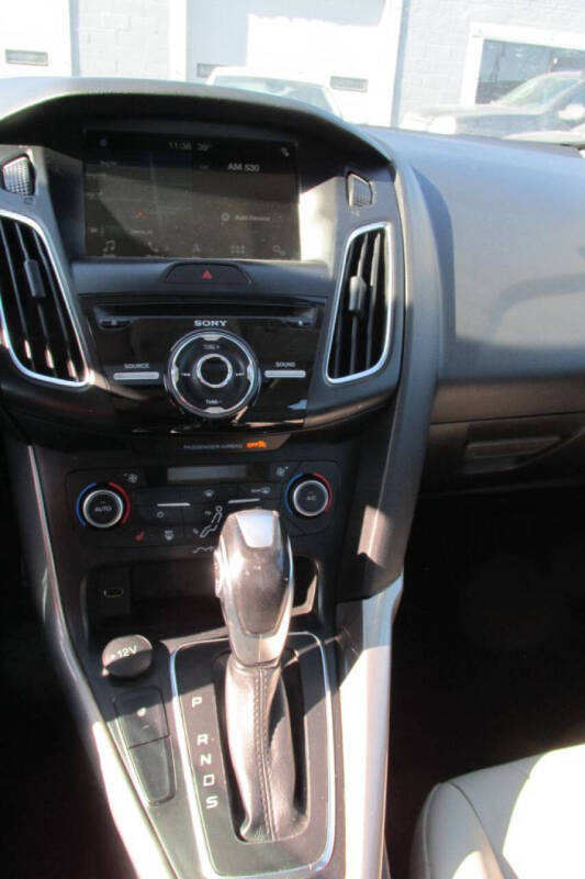 2018 Ford Focus Titanium
