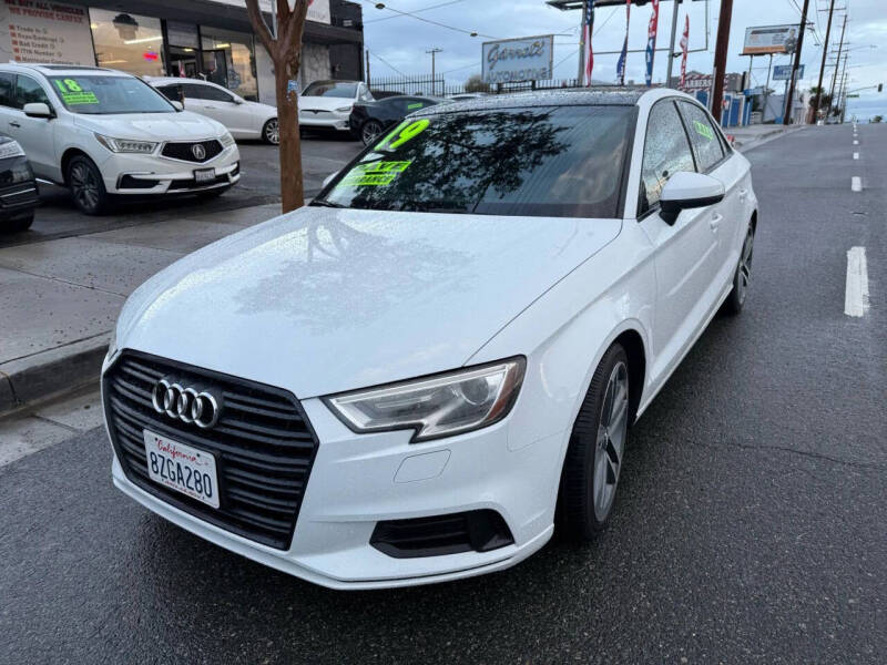 2019 Audi A3 Titanium 40 TFSI