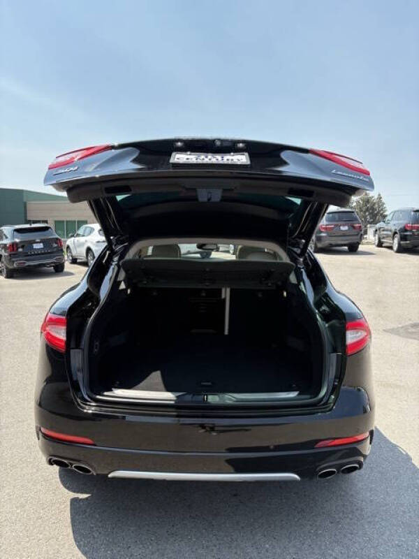 2017 Maserati Levante S