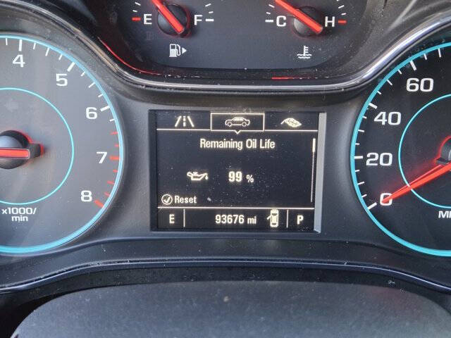 2017 Chevrolet Cruze LS Auto