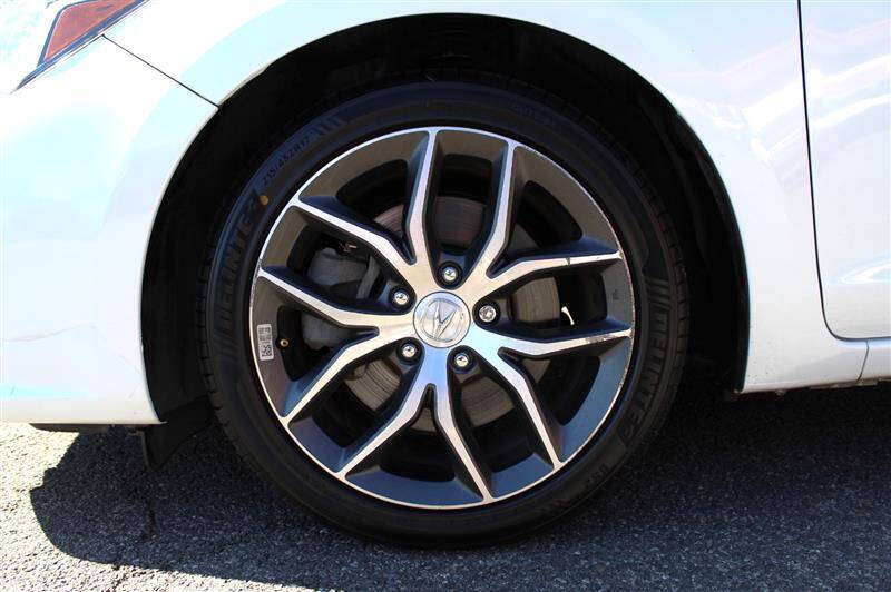 2020 Acura ILX w/Tech