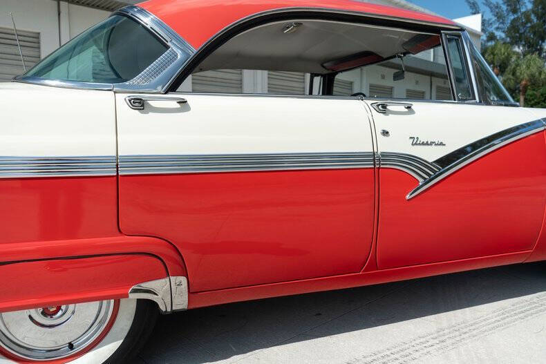 1956 Ford Fairlane