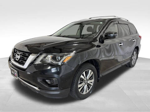 2019 Nissan Pathfinder S