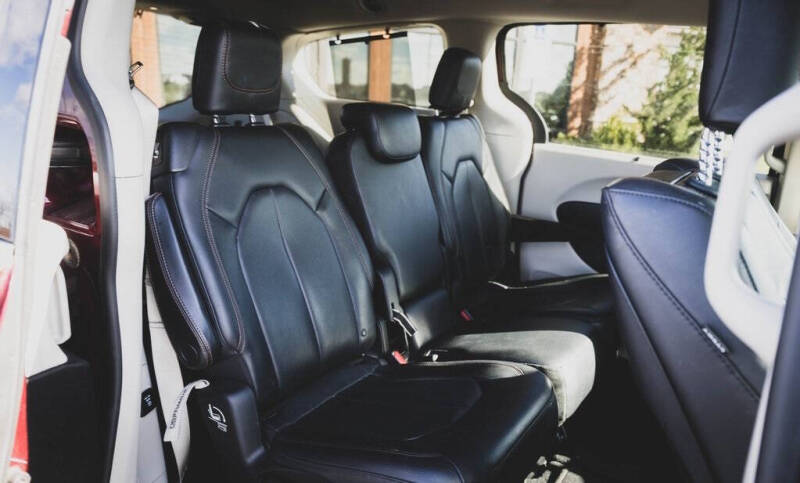 2019 Chrysler Pacifica Touring L Plus