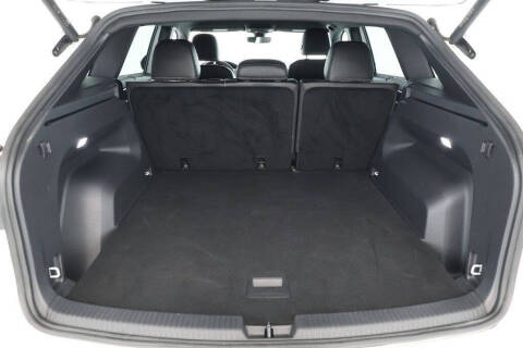 2024 Volkswagen Atlas Cross Sport SE 4Motion