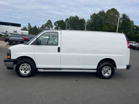 2024 GMC Savana 2500