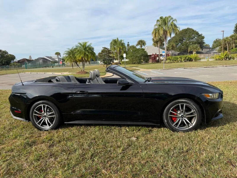 2017 Ford Mustang EcoBoost Premium