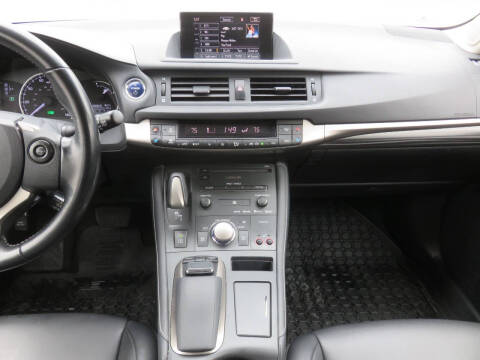 2017 Lexus CT 200h