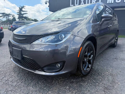 2019 Chrysler Pacifica Touring L
