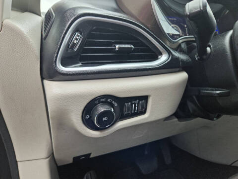 2018 Chrysler Pacifica Touring L Plus