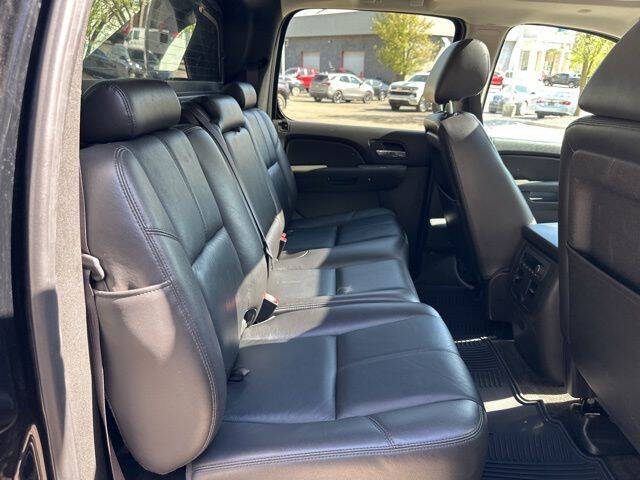 2012 Chevrolet Avalanche LT
