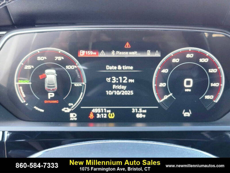 2024 Audi Q8 Sportback e-tron quattro Prestige S line