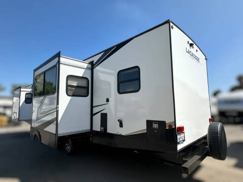 2022 Prime Time RV LACROSSE 3411 RK
