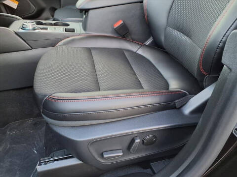 2026 Ford Escape Hybrid ST-Line Select