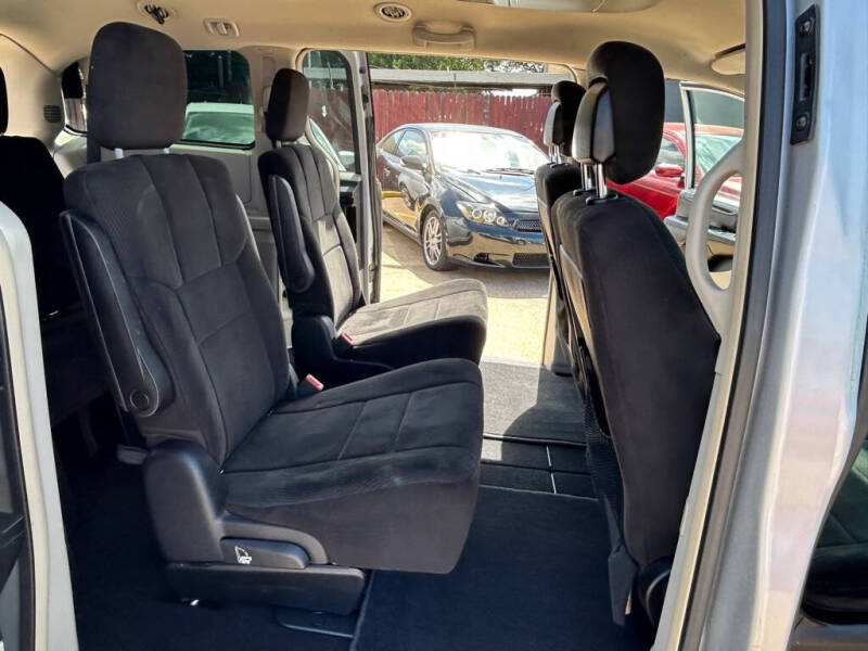 2012 Dodge Grand Caravan Crew