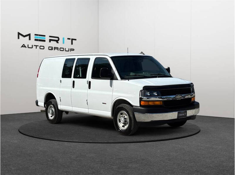 2017 Chevrolet Express 2500
