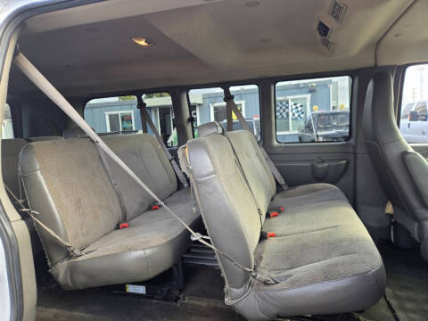 2016 Chevrolet Express LT 2500