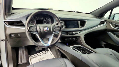 2023 Buick Enclave Essence