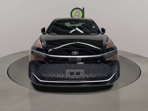 2025 Toyota Crown Platinum