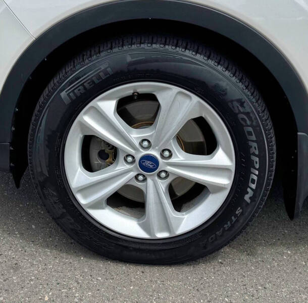 2015 Ford Escape SE