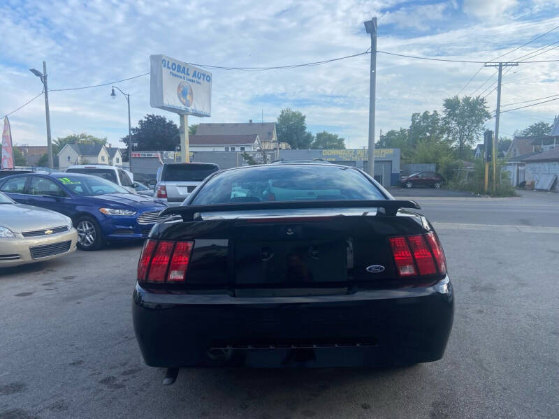 2003 Ford Mustang